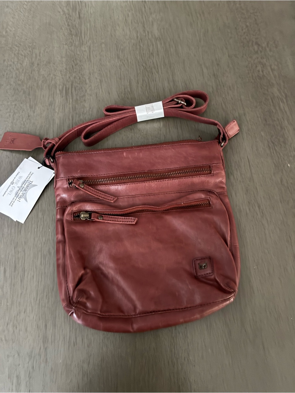 Wise owl Leather Crossbody Bag - brownish red